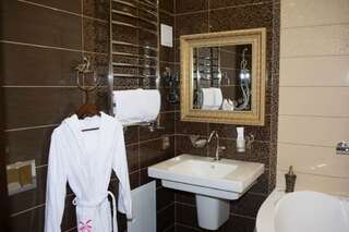 Гостиница СВ Нижний Новгород Люкс-13