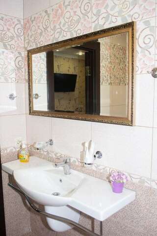 Гостиница СВ Нижний Новгород Двухместный номер с 2 отдельными кроватями-2